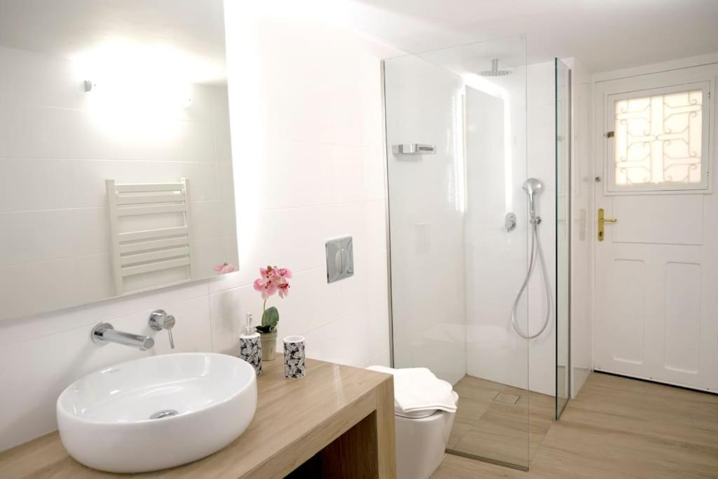 Homeresidence 1 Ermoupoli Ngoại thất bức ảnh